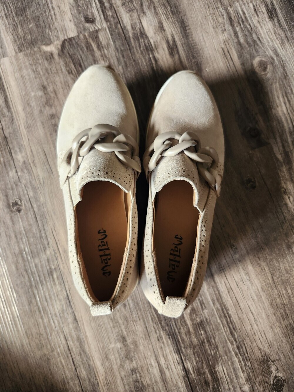 Mad Love Beige Platform Slip-On Shoes with Decorative Chain - Picture 6 of 8